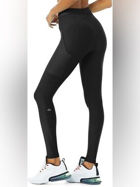 ALO High Waisted 4 Pocket Utility Legging Size Small